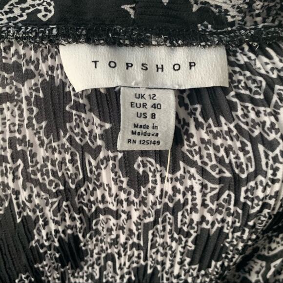Topshop Abstract Print Long Sleeve Crop Top Black 8 - Picture 3 of 8